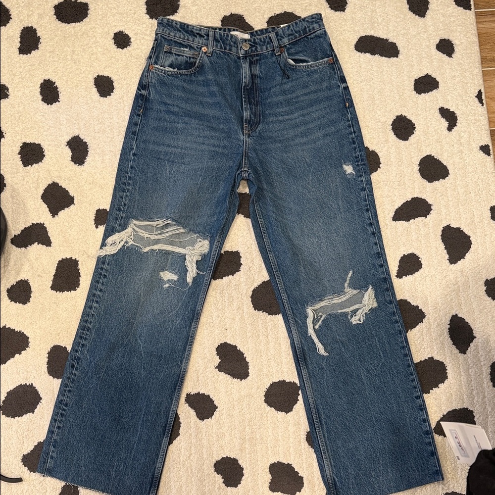 Zara women’s Blue Distressed Jeans size 12 wide leg
